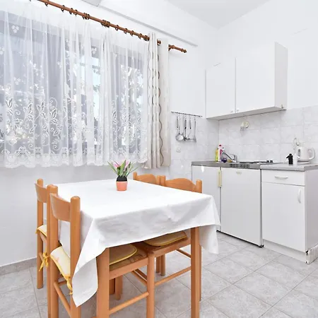 Apartment Jordan Tucepi
